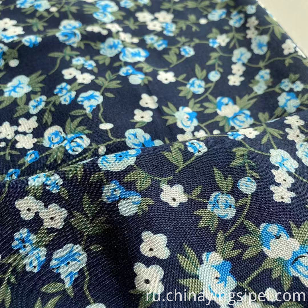 Mulinsen Textile 45S Challis 100 Printed Rayon Fabric